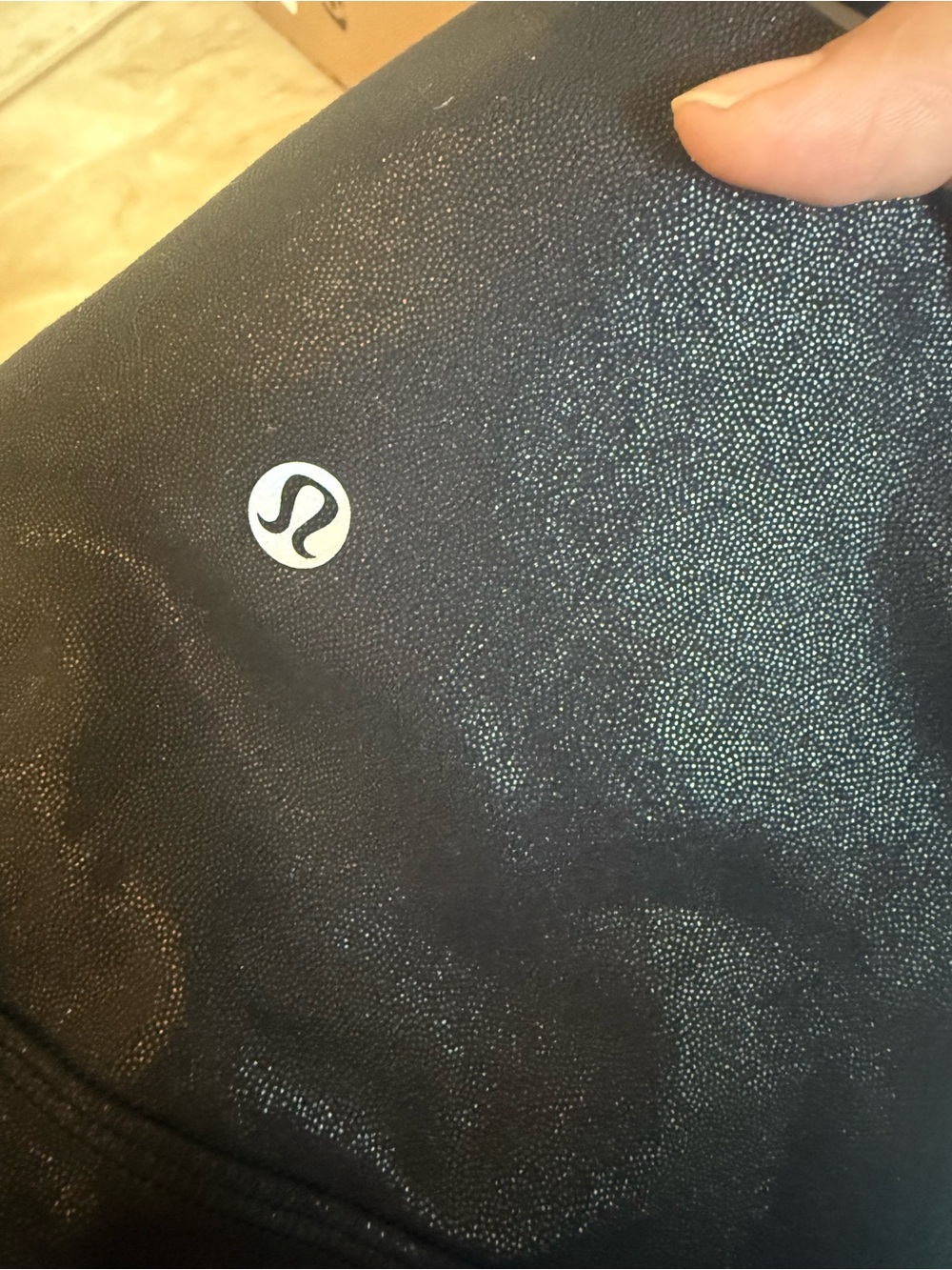Lululemon cropped “ 21”